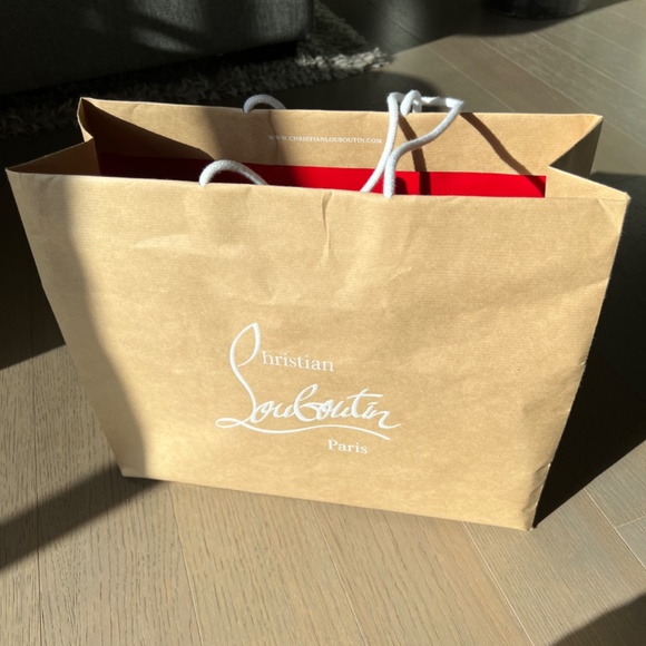 Christian Louboutin - Men's Greggo Lace-up shoes - Patinated calf leather - Picture 9 of 9